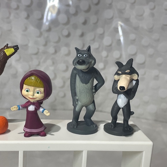🎁2 for $15- Masha and the 🐻Bear blind bag figures - Picture 3 of 6